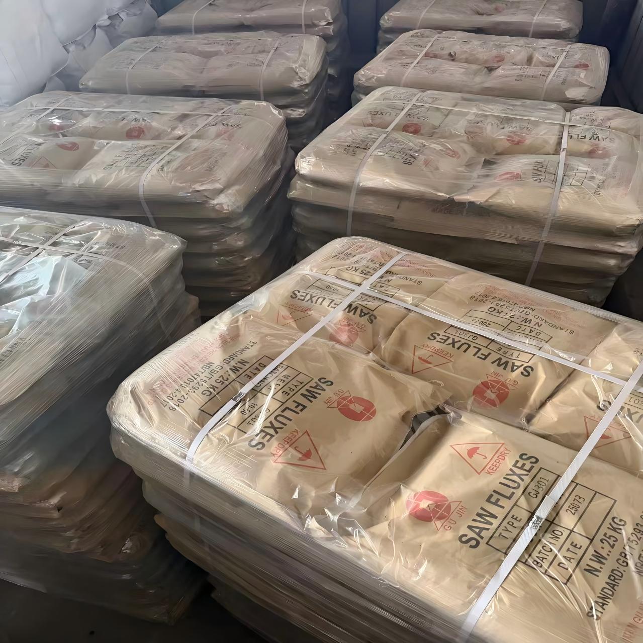 SJ301 is the preferred flux for LSAW steel pipe production.